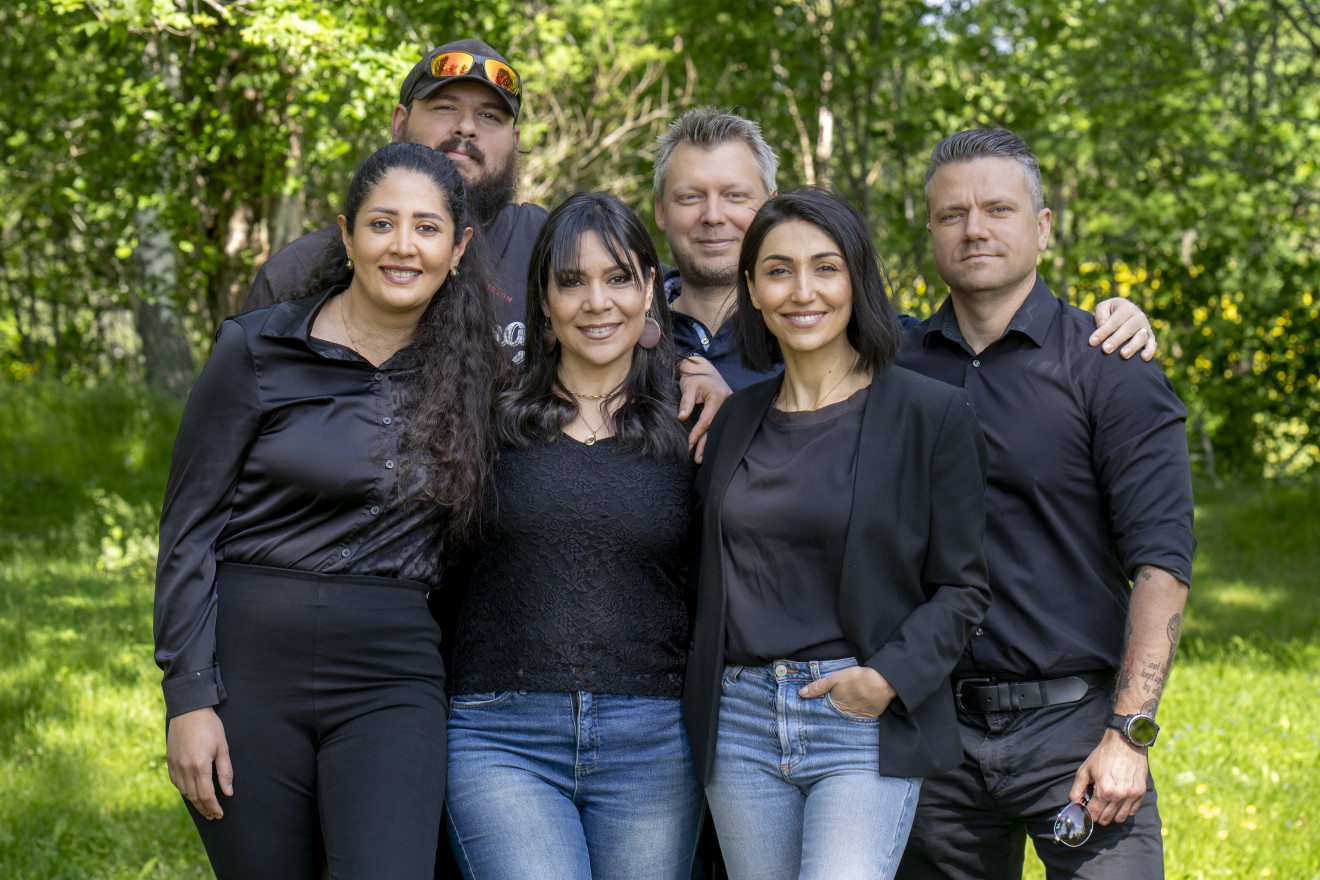 BlueRedGold Team - Photo by Markus Engstrand